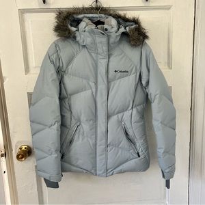 Warm Puffy Columbia Ski / Snowboarding / Snow Jacket